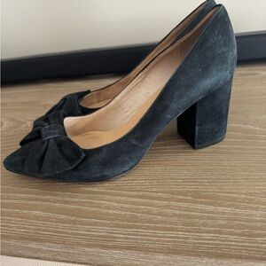Elegant Black Suede Women's Heels